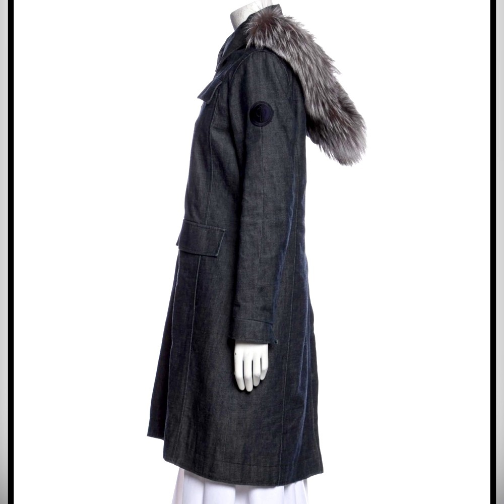 Pologeorgis Parka Blue Coat warm and stylish 
With Hood and fox fur  EUC US4